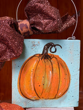 Load image into Gallery viewer, Pumpkin Door Decor
