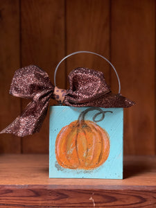 Pumpkin Door Decor